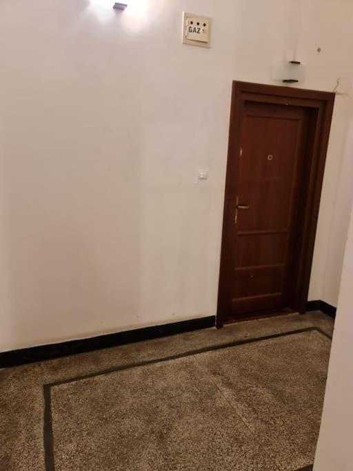 Fantastic Waw - Ns51 Room D Варшава Екстериор снимка